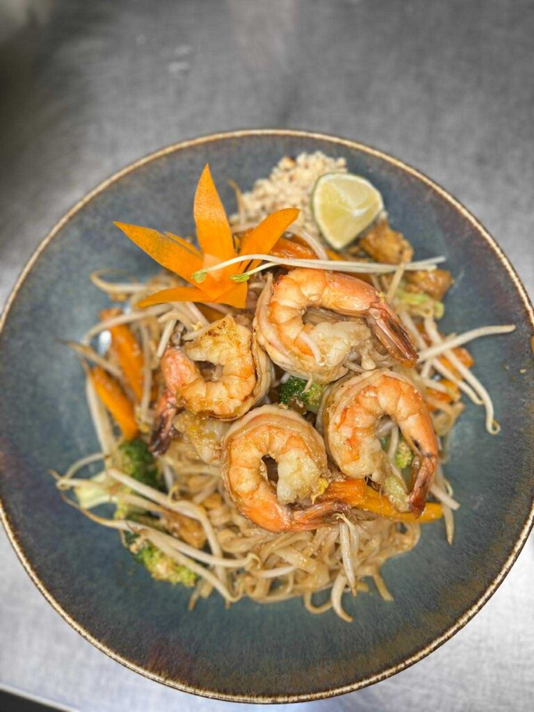 thais restaurant kortrijk Pad Thai Noodles